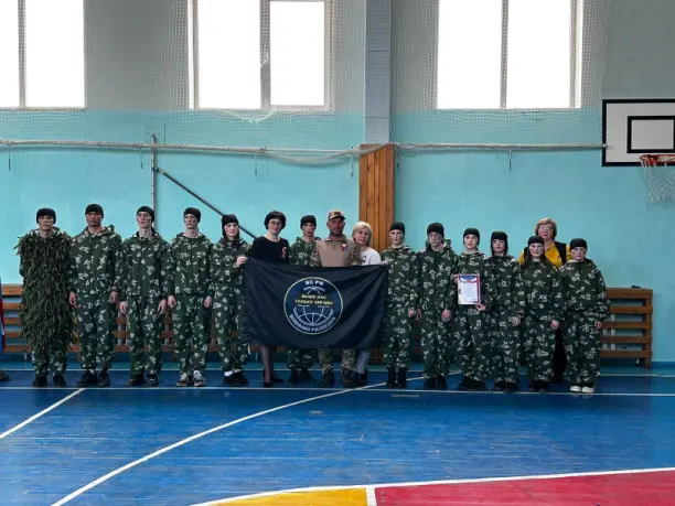 Конкурс «Смотр песни и строя».